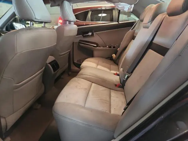 2012 TOYOTA CAMRY SE  