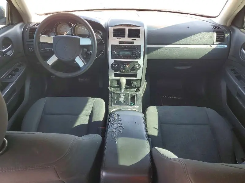 2010 DODGE CHARGER SXT  