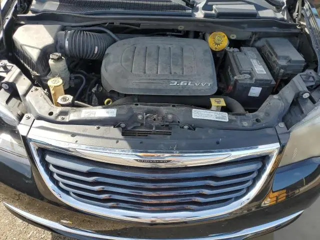 2014 CHRYSLER TOWN & COUNTRY S  