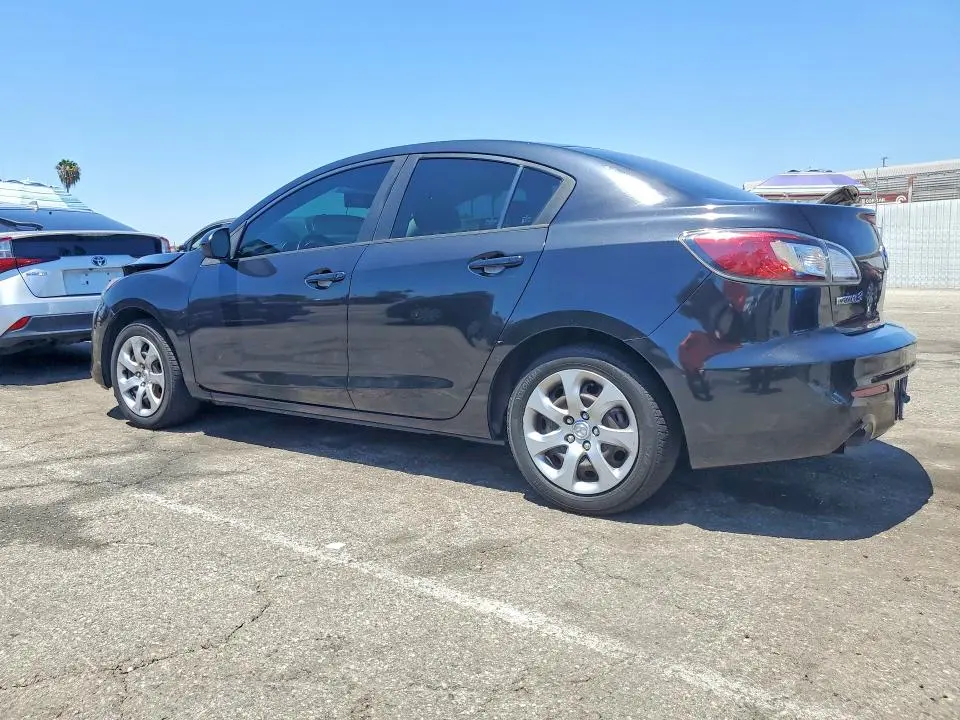 2013 MAZDA 3 I  