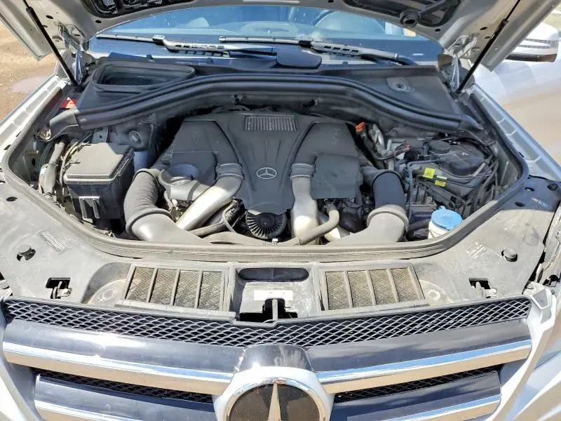 2015 MERCEDES-BENZ GL 550 4MATIC  