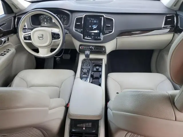2018 VOLVO XC90 T6  