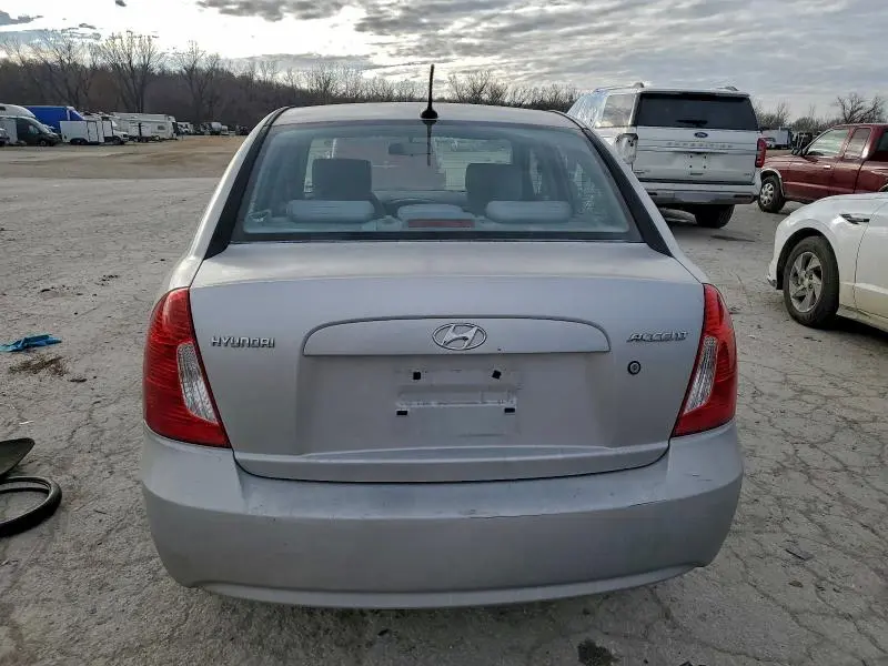 2010 HYUNDAI ACCENT GLS  