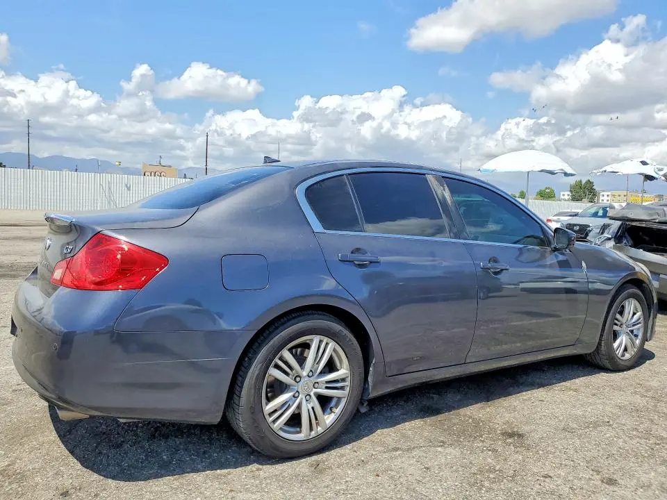 2012 INFINITI G37 BASE  