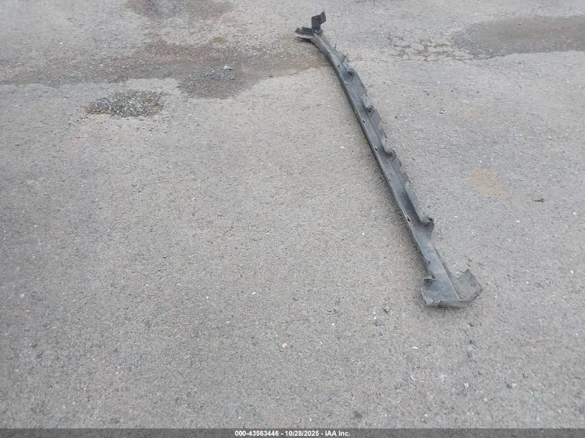 2013 TOYOTA SIENNA LE 7 PASSENGER