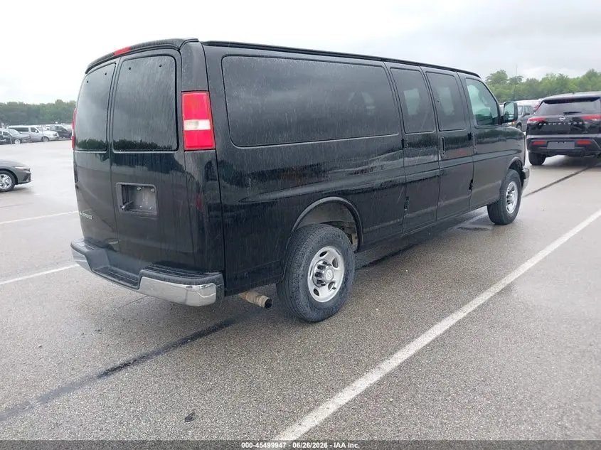 2017 CHEVROLET EXPRESS 3500 LT