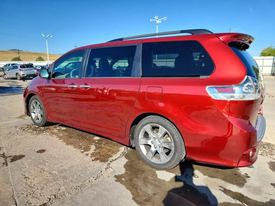 2013 TOYOTA SIENNA SPORT  
