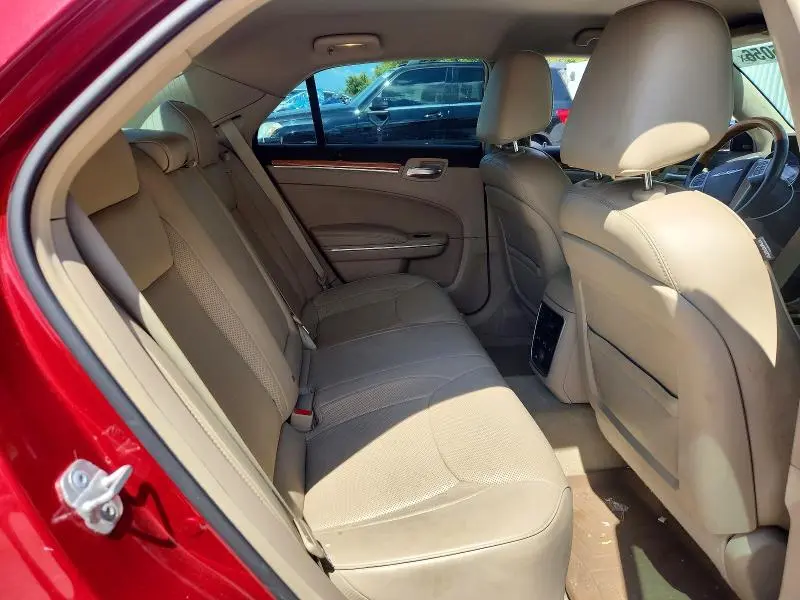 2013 CHRYSLER 300C   