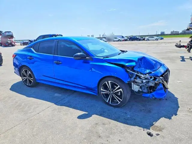 2022 NISSAN SENTRA SR  