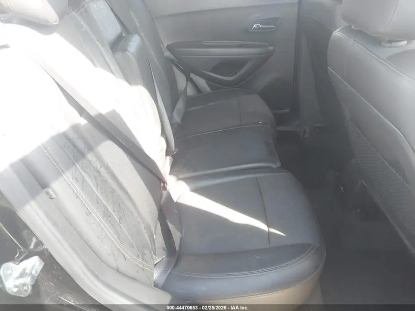 2020 CHEVROLET TRAX FWD LT