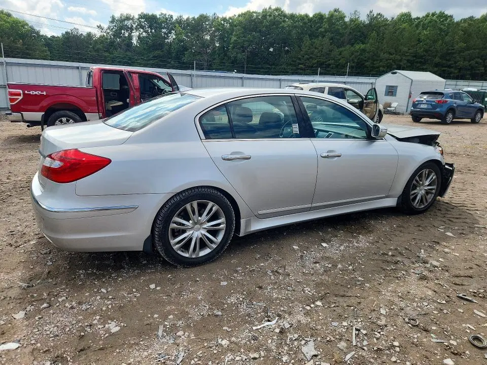 2013 HYUNDAI GENESIS 3.8L  