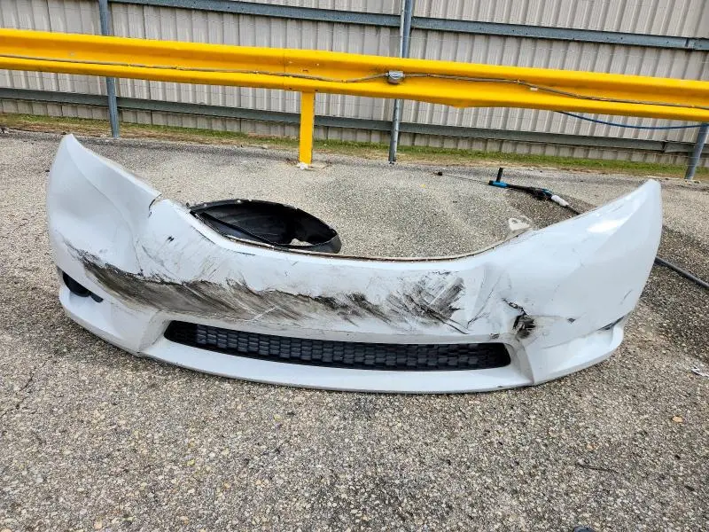 2013 TOYOTA SIENNA LE 8-PASSENGER  