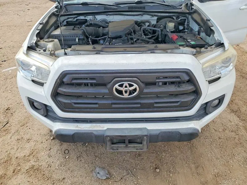 2017 TOYOTA TACOMA SR  
