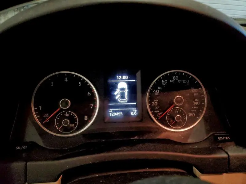 2017 VOLKSWAGEN TIGUAN S  