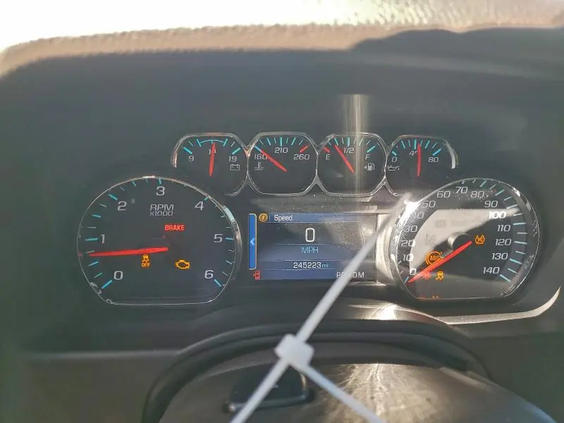 2015 CHEVROLET SUBURBAN C1500 LTZ  