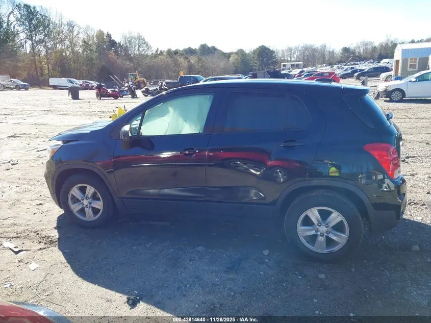 2020 CHEVROLET TRAX FWD LS