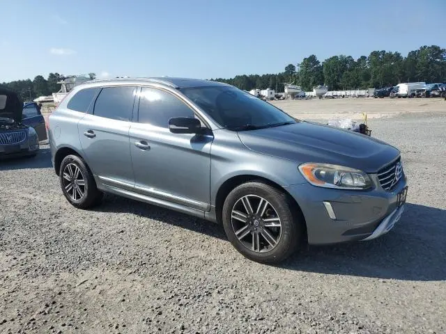 2017 VOLVO XC60 T5 DYNAMIC  