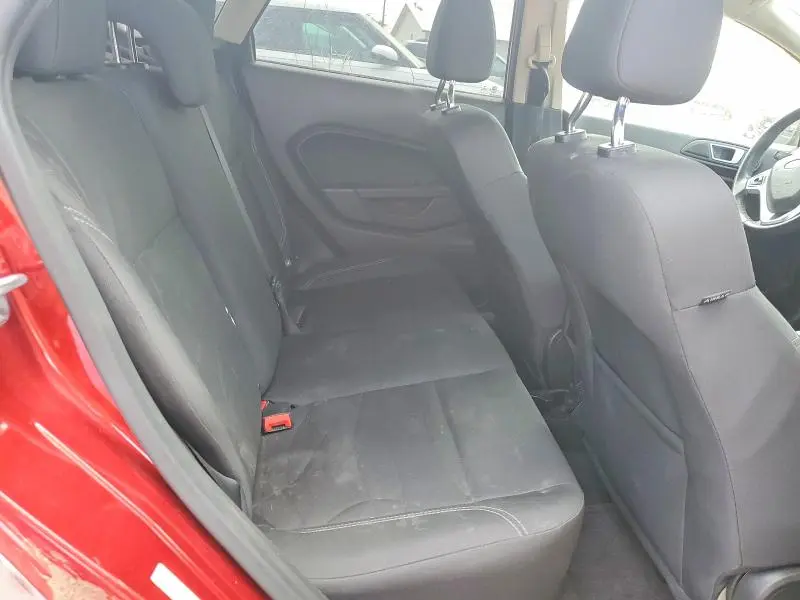 2016 FORD FIESTA SE  