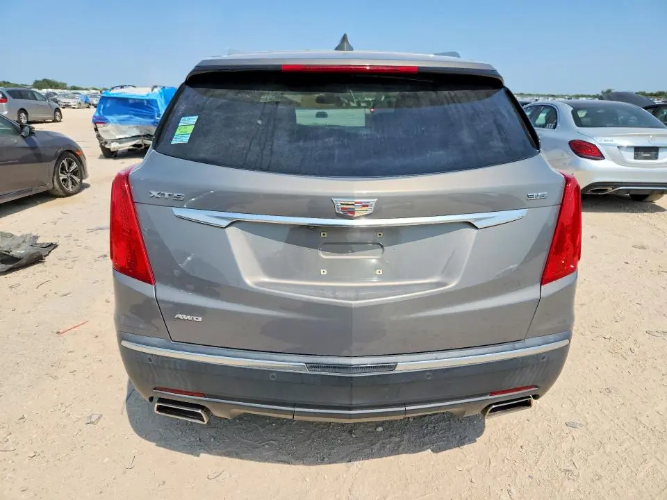 2018 CADILLAC XT5 LUXURY  