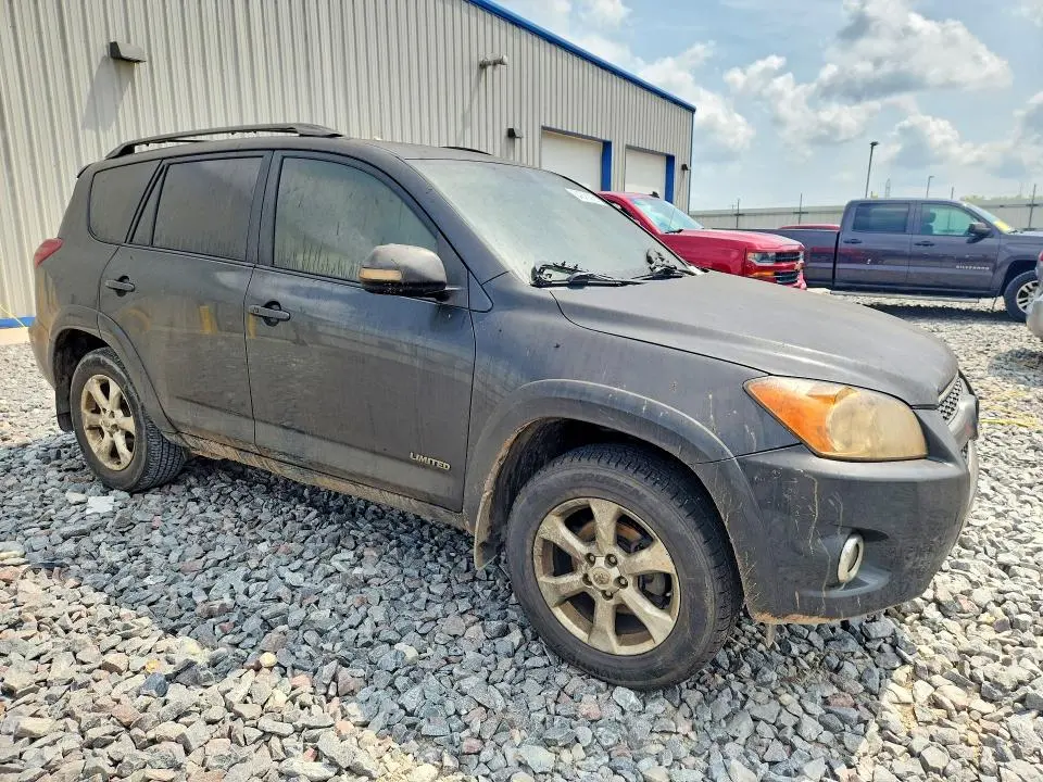 2010 TOYOTA RAV4 LIMITED  