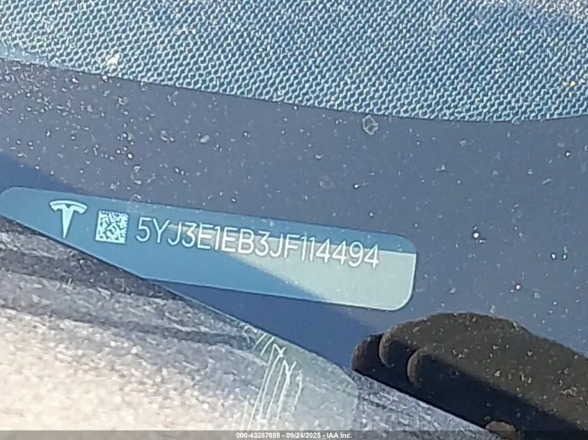 2018 TESLA MODEL 3 LONG RANGE/PERFORMANCE