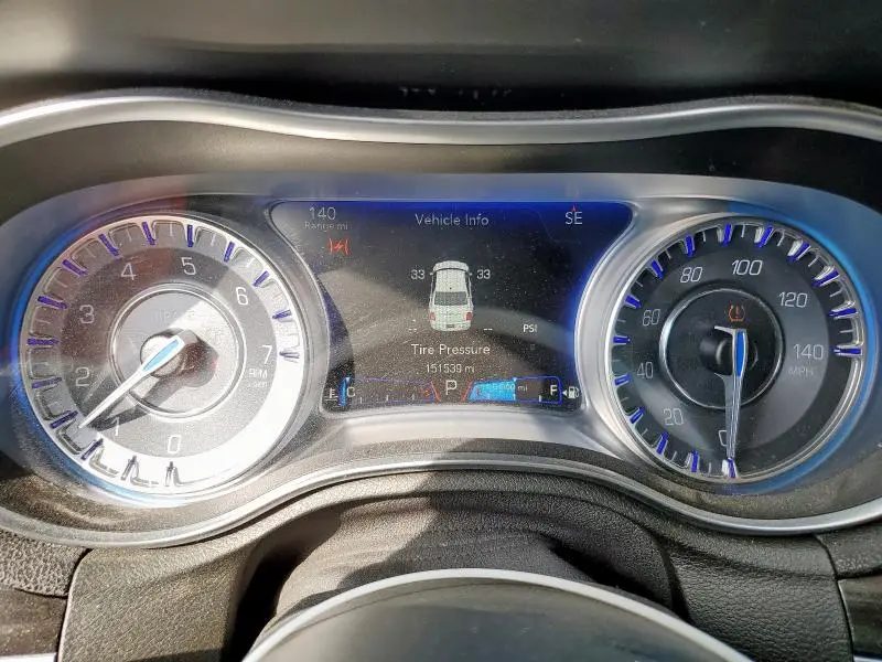 2015 CHRYSLER 300 LIMITED  