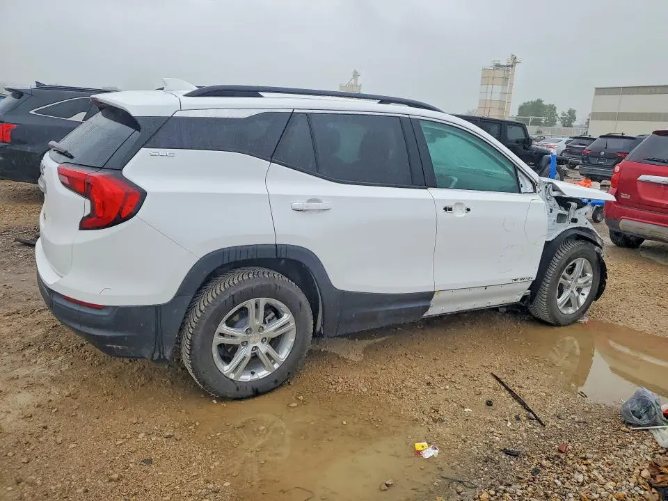 2019 GMC TERRAIN SLE  