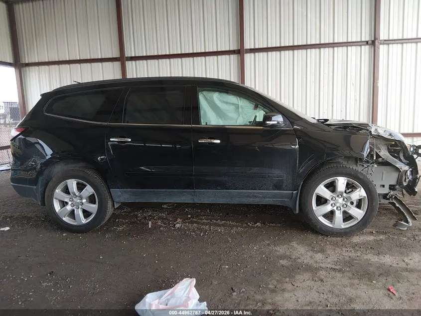 2017 CHEVROLET TRAVERSE 1LT