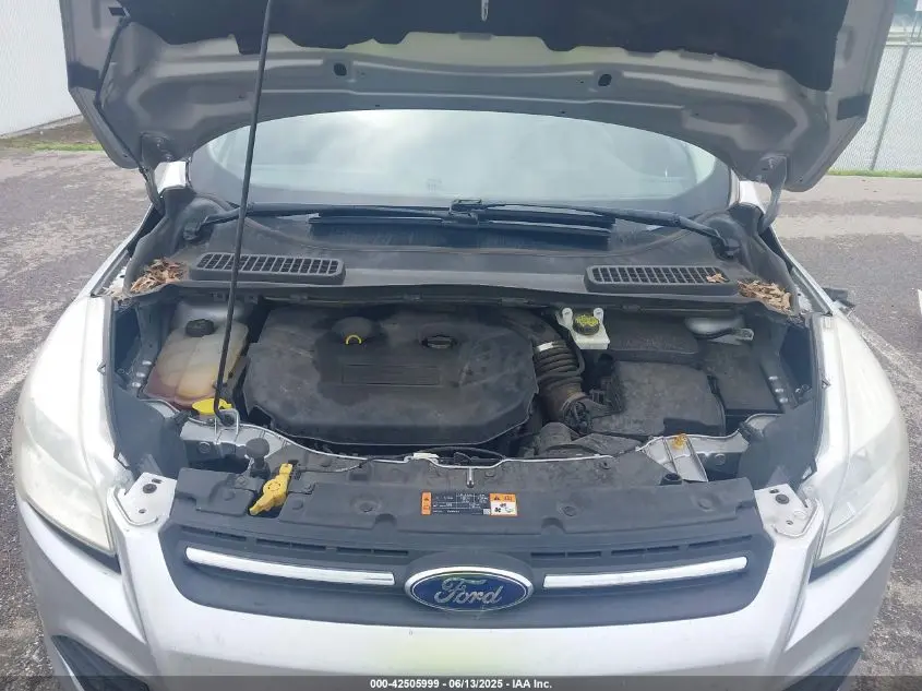 2016 FORD ESCAPE SE