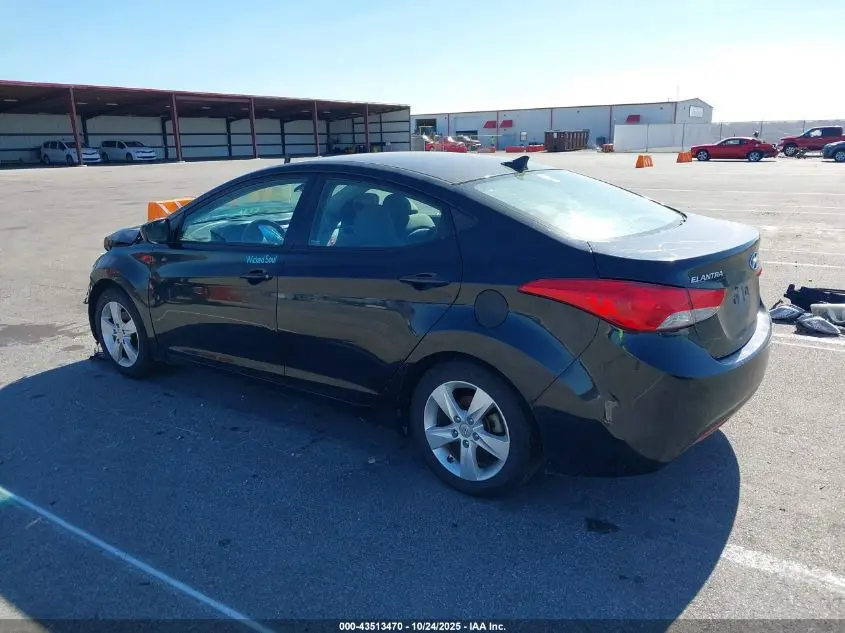 2013 HYUNDAI ELANTRA GLS