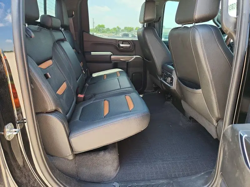 2021 GMC SIERRA K1500 AT4  