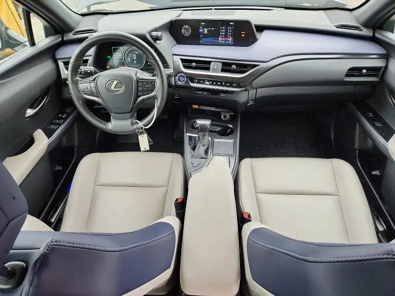 2022 LEXUS UX 250H BASE  