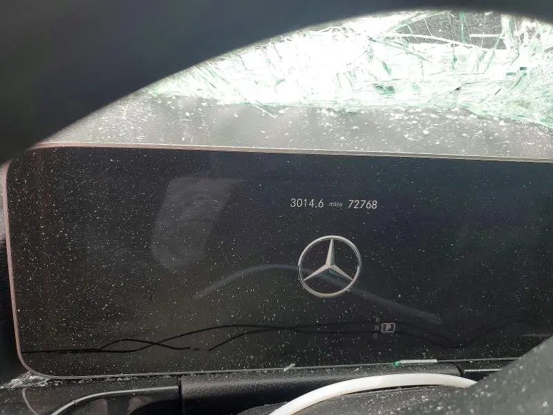 2021 MERCEDES-BENZ GLA 250 4MATIC  