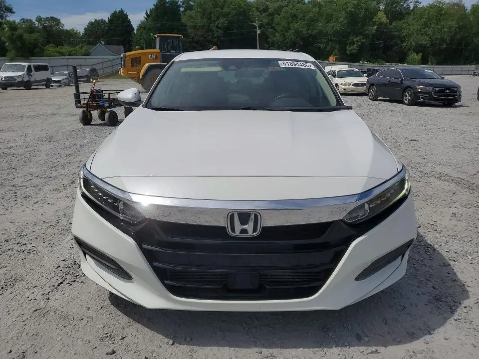2018 HONDA ACCORD LX  