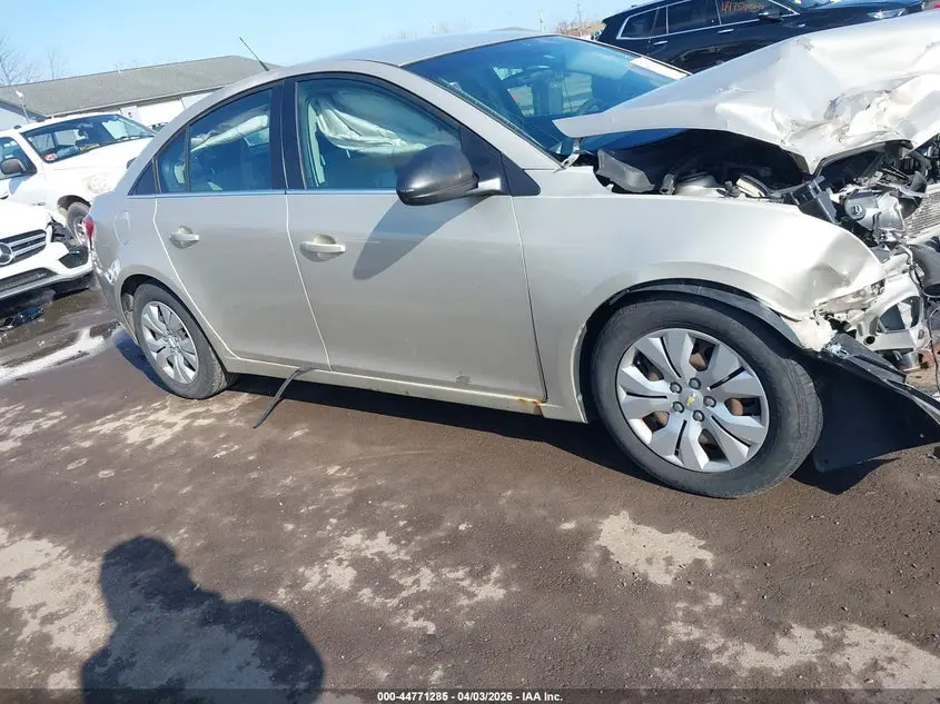 2012 CHEVROLET CRUZE LS