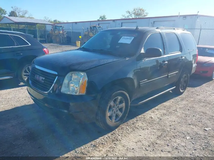 2011 GMC YUKON SLE