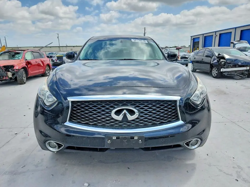 2017 INFINITI QX70 BASE  