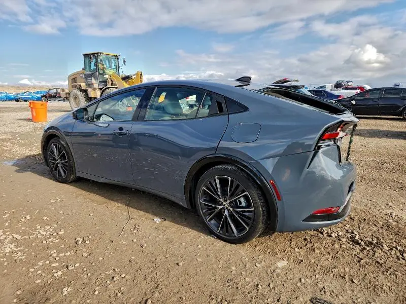 2024 TOYOTA PRIUS LE  