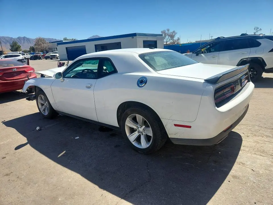 2023 DODGE CHALLENGER SXT  