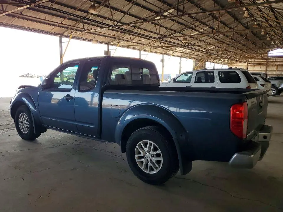 2017 NISSAN FRONTIER SV V6  