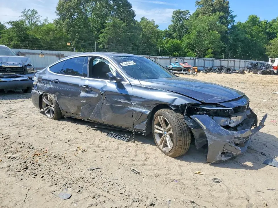 2018 BMW 330 XIGT  