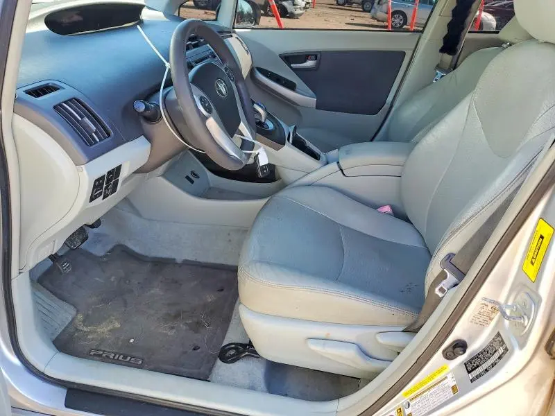 2011 TOYOTA PRIUS   