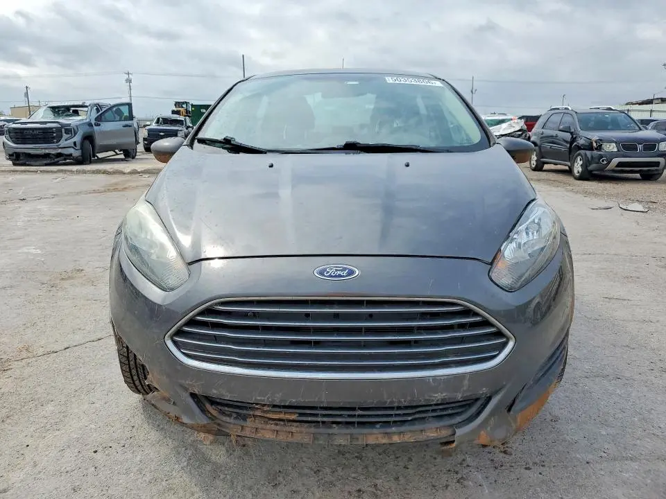 2018 FORD FIESTA SE  