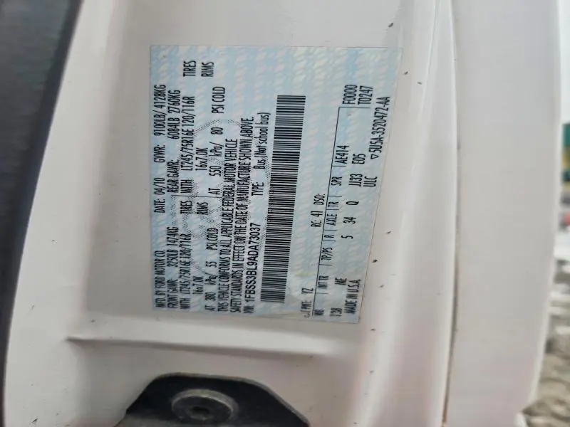 2010 FORD ECONOLINE E350 SUPER DUTY WAGON  