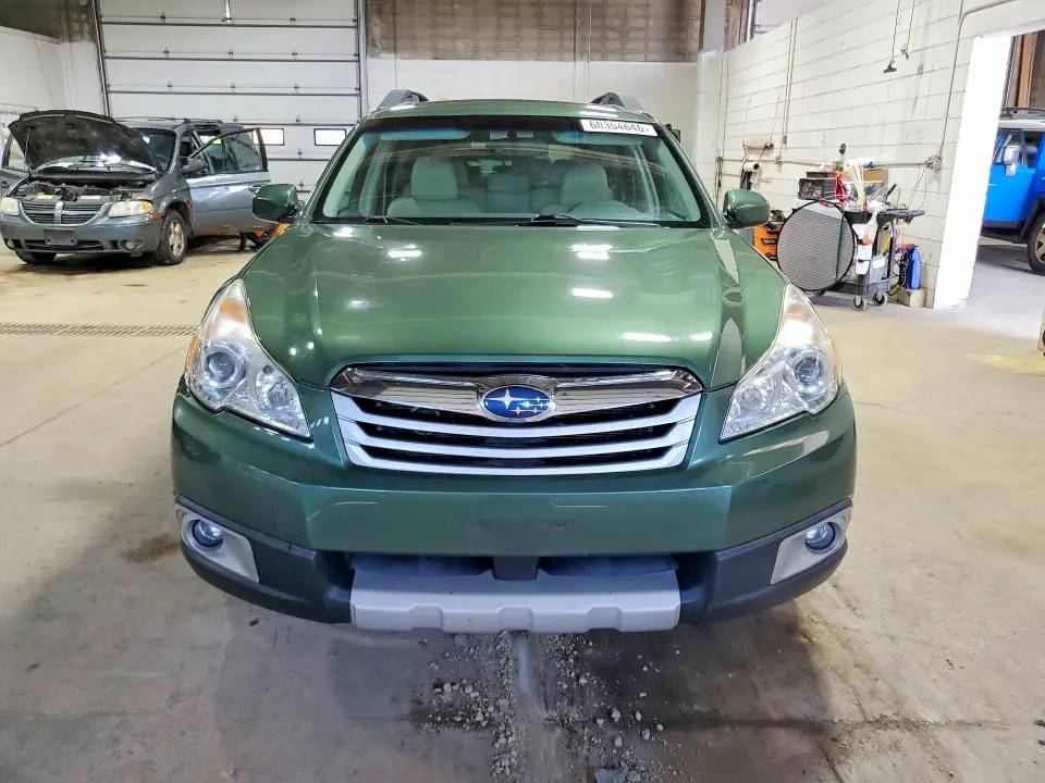 2011 SUBARU OUTBACK 2.5I LIMITED  