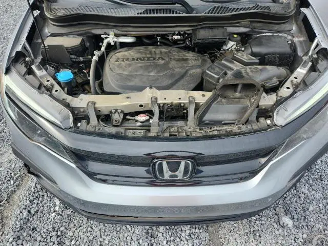 2021 HONDA PILOT SE  