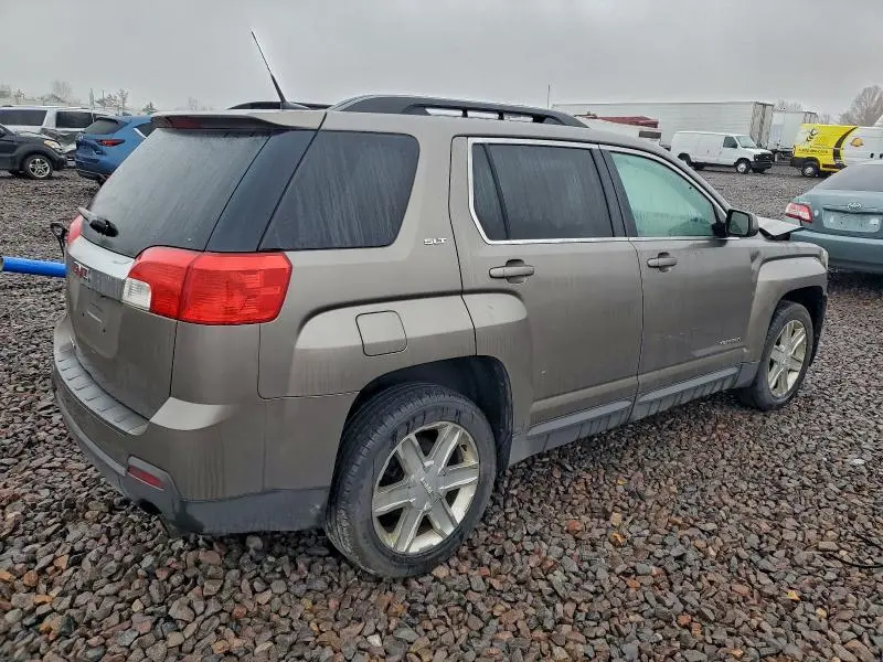 2010 GMC TERRAIN SLT  
