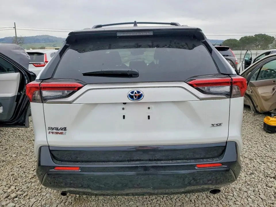 2024 TOYOTA RAV4 PRIME XSE  