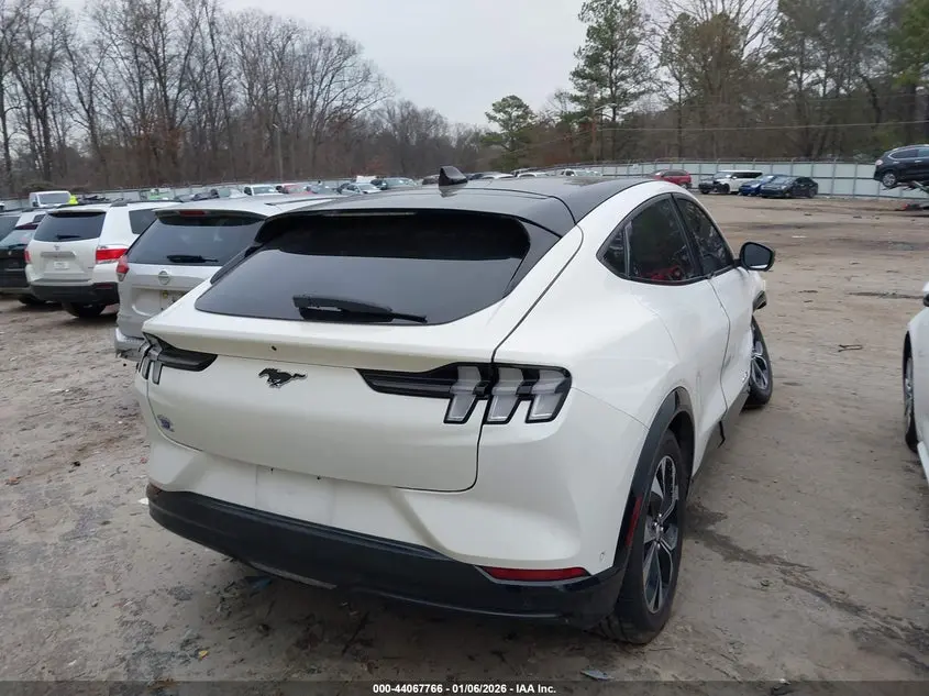 2022 FORD MUSTANG MACH-E PREMIUM