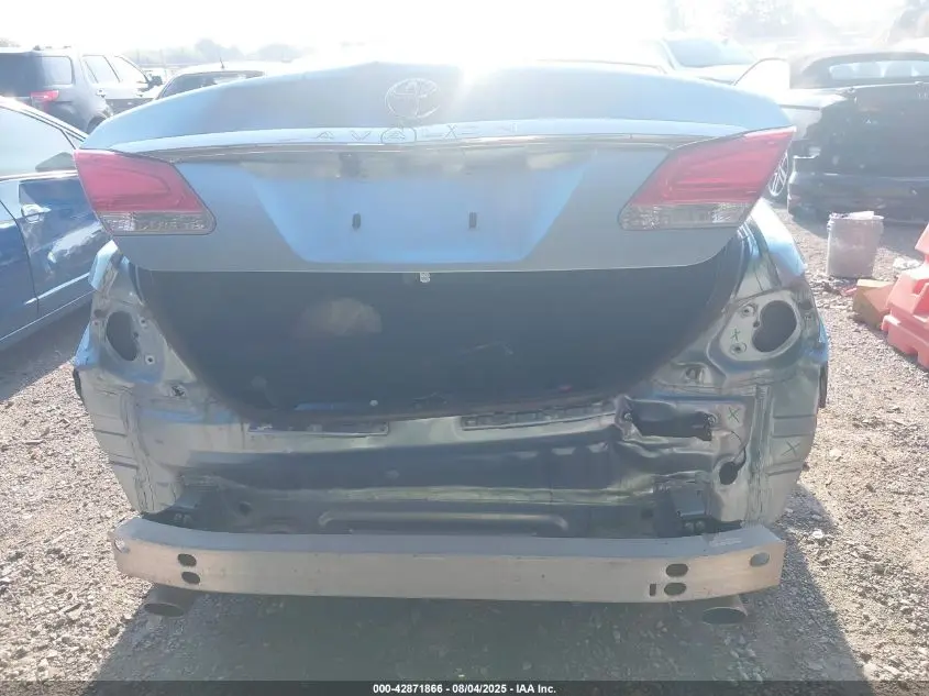 2011 TOYOTA AVALON LIMITED